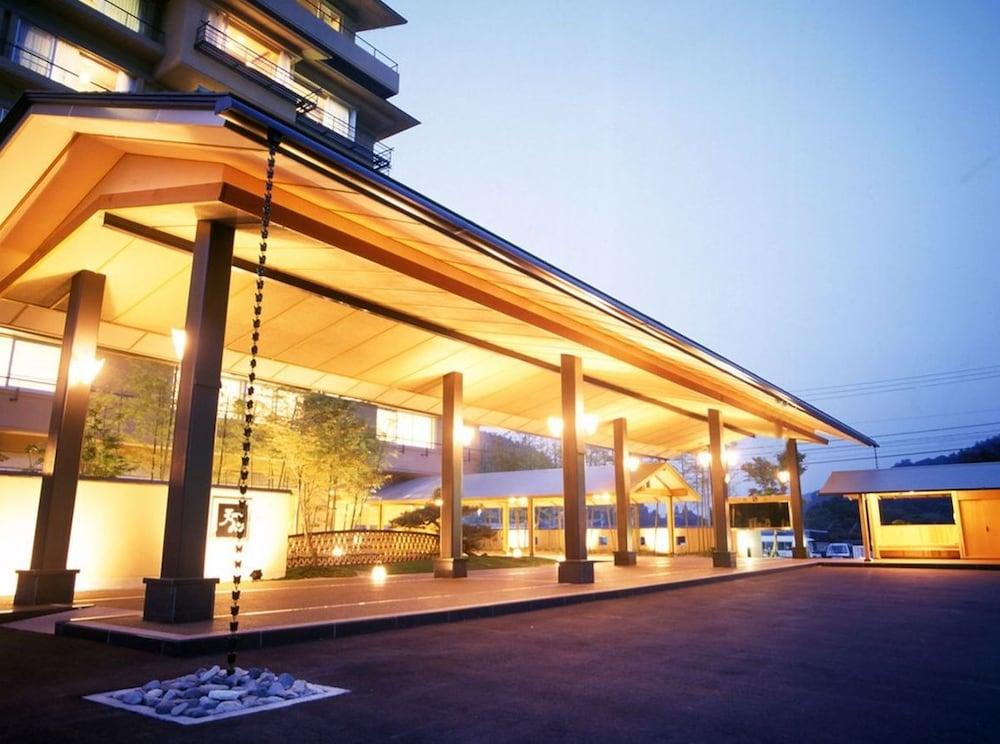 Hirugami Grand Hotel Tenshin Achi Luaran gambar